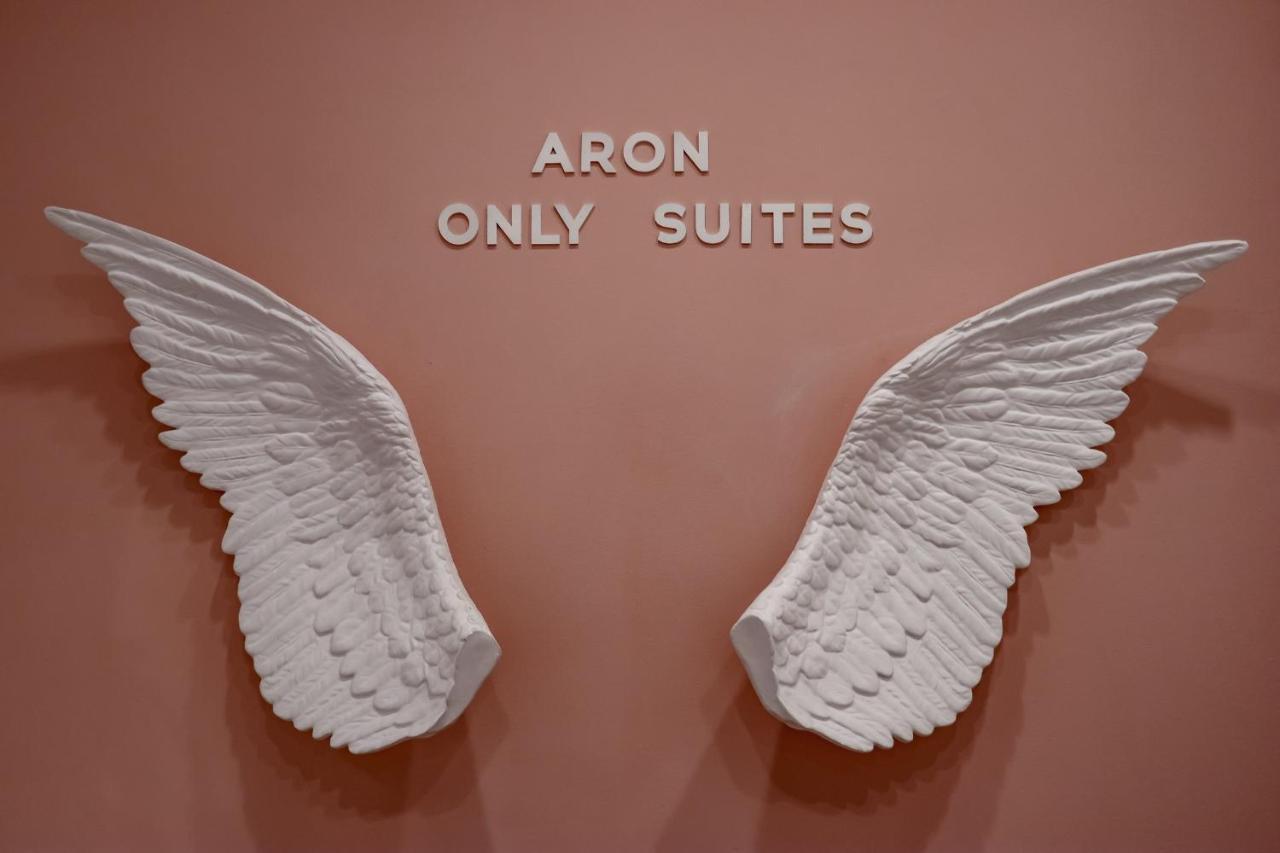 Aron Only Suites Bed And Breakfast ペスカーラ エクステリア 写真